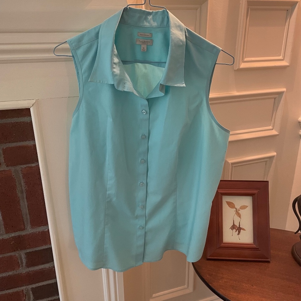 Talbots Wrinkle Resistant Sleeveless Blouse Size MP